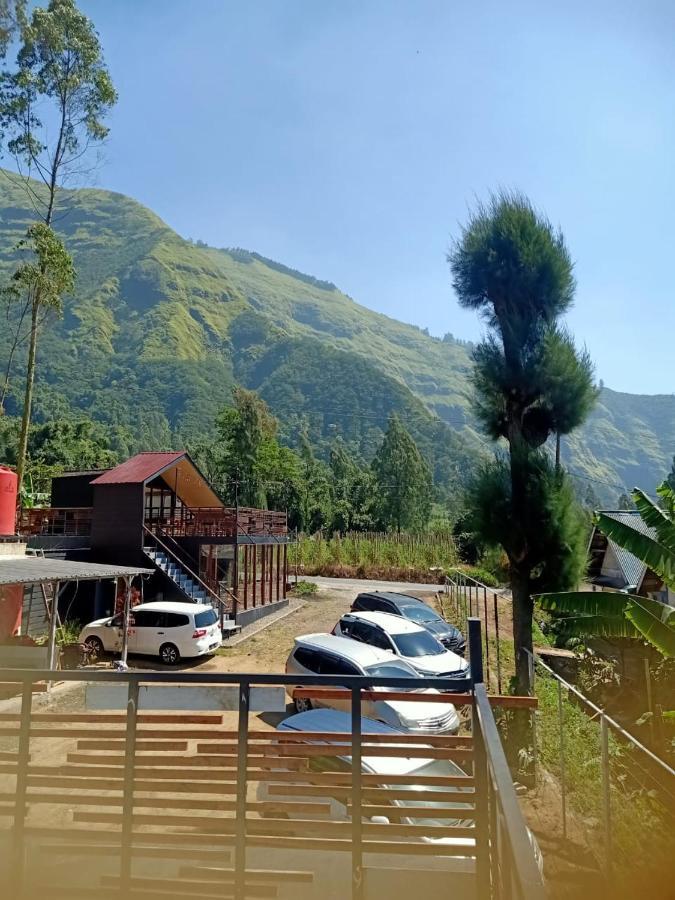 Istana Bromo Resort Eksteriør bilde