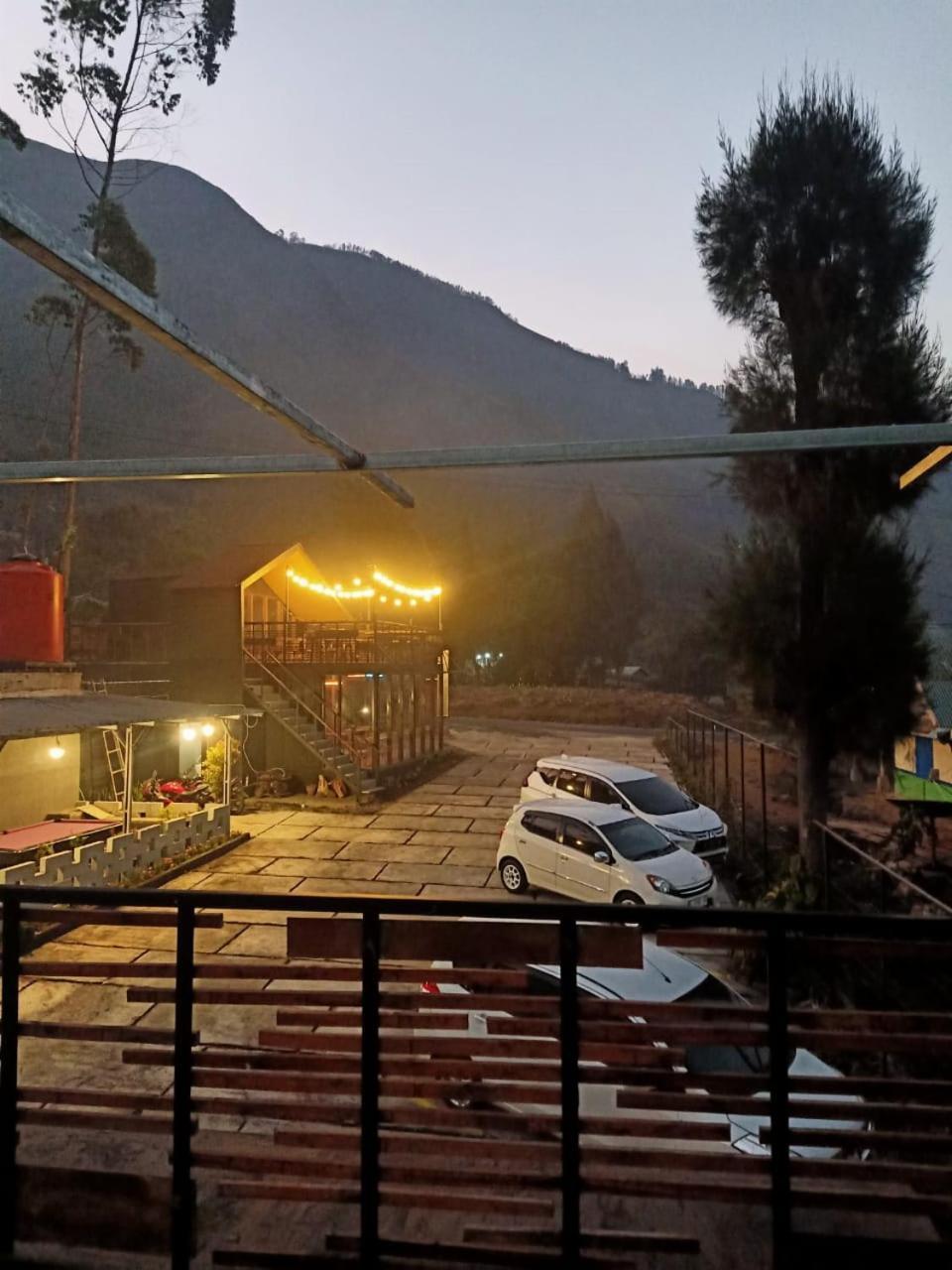 Istana Bromo Resort Eksteriør bilde